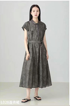 54L218时尚气质天丝款连衣裙