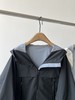 M-XL可接单 意大利轻奢品牌，软壳户外冲锋衣来啦！     高级户外款，这款时髦运动连帽夹克简直不要太GAO级！   今年还没入这个系列的姐妹，就让它开启我们的出游之旅吧！ 商品缩略图1