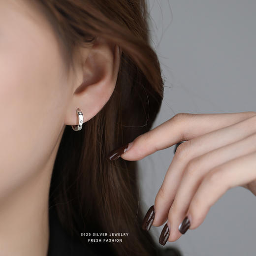【六芒星】S925纯银不对称小众设计星星耳饰【YXS-E5399】 商品图2