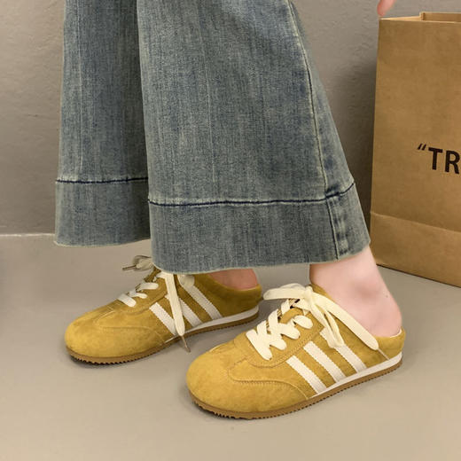 【全新升级❗️德训鞋半拖鞋】舒适的脚感久穿不累，鞋面纹路细腻，软弹脚感垫脚吸汗，2025新款超火无后跟小白德训鞋一脚蹬懒人凉拖QQ 商品图3