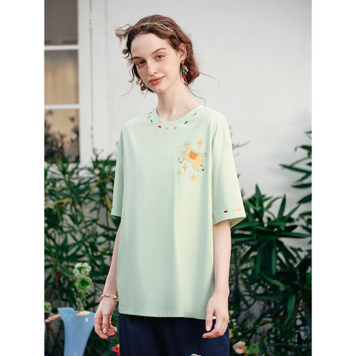 两三事 童眸启示 2025夏季新款可爱刺绣短袖棉质t恤女宽松 商品图2
