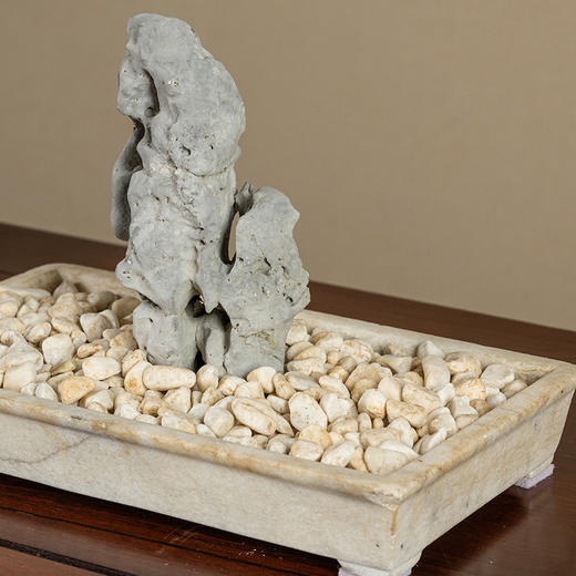 清 太湖石文房赏石配汉白玉赏盆 商品图3