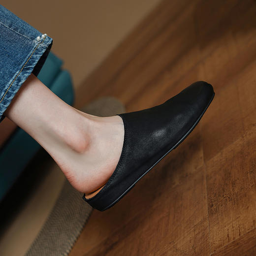 法式包头半拖鞋！2025女款外穿圆头凉鞋一脚蹬复古夏天平底鞋！ 商品图0