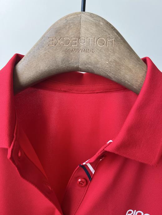 福利款💕💖，福利福利💕PING家原单T，韩国🇰🇷客供面料，棉混纺材质，面料有弹力，舒服有弹力，胸前印花LOGO，领口位置印花撞色，更是增加亮点，后面领子更是好看，印花LOG O，数量不多！ 商品图4