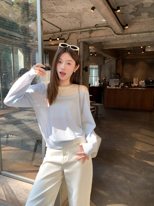 【149元任选2件】现货！蓝色露肩针织衫 商品图5