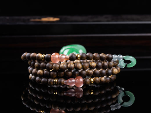 XY0263沉香+翡翠满色立体大葫芦挂件 商品图9