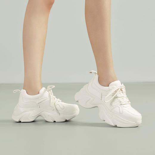 洛诗琳21857新款厚底真皮小白鞋女小个子时尚增高休闲老爹鞋35270 商品图2