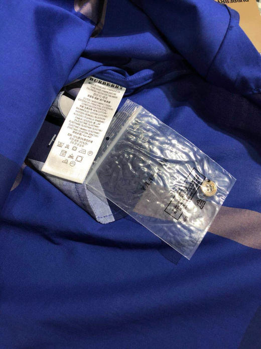 BBR经典款女款衬衫裙。 红格。 蓝格。 驼色。 自己备注号码颜色。 商品图8