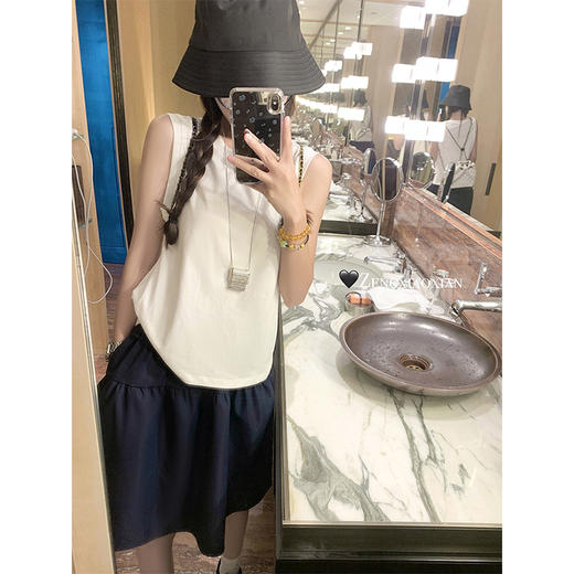 <曾小咸推荐>日系休闲白色宽松百搭纯色背心 商品图1