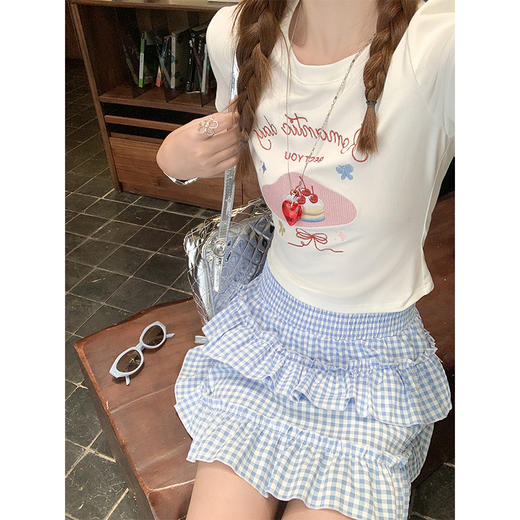 【110元任选2件】白色修身短袖T恤 商品图1