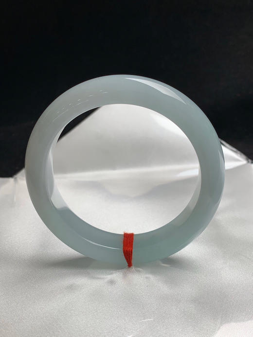 612731，54.3圈口，冰蓝正圈平安镯，纯净天空蓝底色，冰胶细润 商品图3