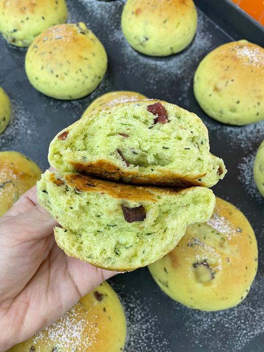 菠菜猪肉脯米面包 商品图0