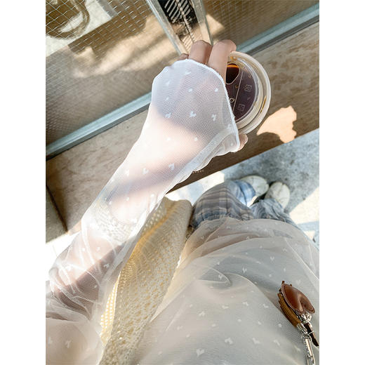 <曾小咸推荐>  韩系蓝色吊带背心白色长袖防晒衫2件套 商品图3