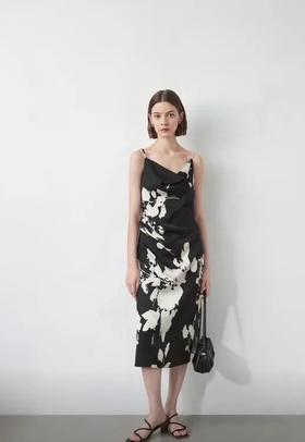 LPIUTY品牌直发！荡领水墨花卉吊带裙 C1225036