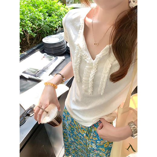 <曾小咸推荐>木耳边V领短袖+碎花半身裙套装 商品图1
