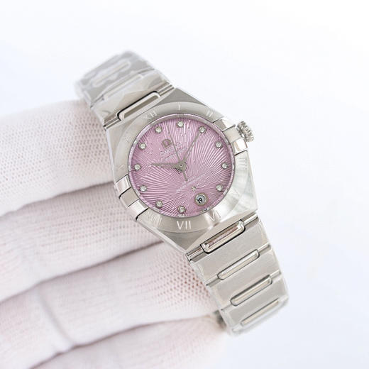 NOOB official「第五代欧米茄★★★★★星座29mm女款」同步官方升级
星座系列已诞生超过半个世纪，如今已更迭到第五代，第一时间拿到原装精细拆解开模打造➕正品原版开模的super copy❕ 商品图1