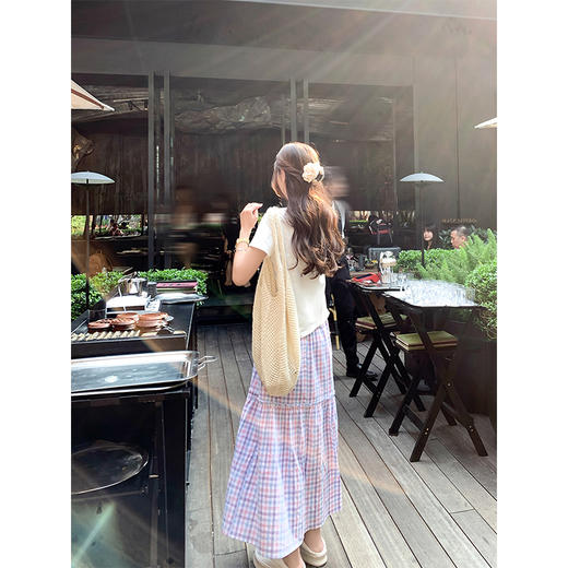 <曾小咸推荐>现货秒杀！微信超特价！百搭白色字母绣花宽松圆领短袖T恤 日常119.99 立减64 秒杀55.99！ 商品图4