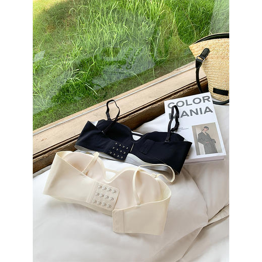 <曾小咸推荐>百搭4色肩带可拆卸吊带背心带胸垫内衣 商品图3