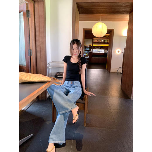 <曾小咸推荐>百搭休闲蓝色微喇高腰牛仔阔腿裤 商品图1