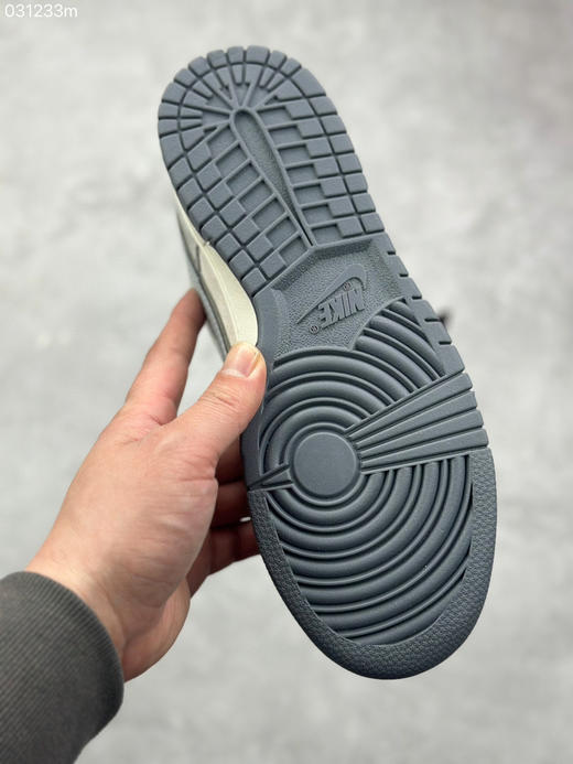 夏季特惠💰330 Nike SB Dunk Low “北面联名—猪八白蓝勾” 周年高端定制 低帮休闲板鞋 商品图8