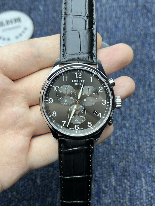 原单品质 TISSOT天梭 男士腕表
型号：速驰系列T116.617
机芯：瑞士ETAG10.212石英机芯 商品图1