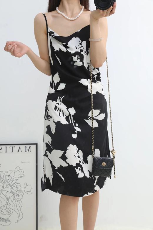 LPIUTY品牌直发！荡领水墨花卉吊带裙 C1225036 商品图3