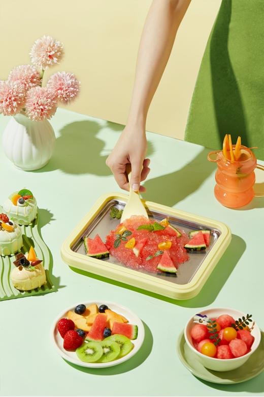 🍍 【积米免插电炒冰机自制DIY炒酸奶机JM1005】🌵 1、健康无添加，🔅小朋友也能在家DIY，不用在外边买冰棍雪糕，省钱又安心。  商品图2