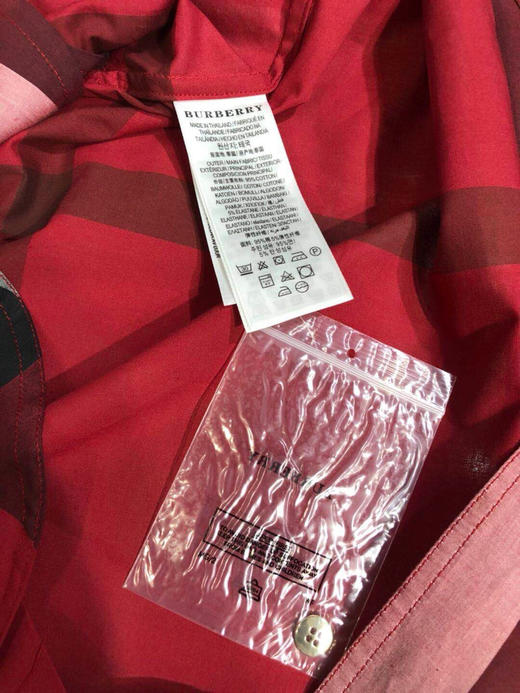 BBR经典款女款衬衫裙。 红格。 蓝格。 驼色。 自己备注号码颜色。 商品图3