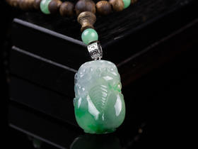 XY0238沉香+招财翡翠貔貅挂件