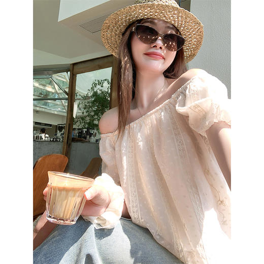 <曾小咸推荐>3.26现货秒杀 ！微信超特价！韩系泡泡袖衬衫 日常139.99 立减70 秒杀69.99！！ 商品图1