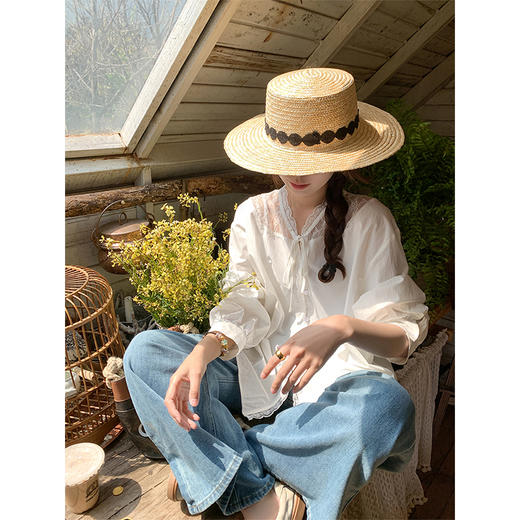 <曾小咸推荐>百搭休闲蓝色微喇高腰牛仔阔腿裤 商品图2