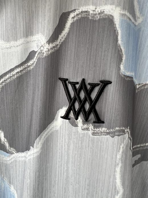 25年夏款，AW家原单男款防晒，纯纯的原单货，专柜同步，韩国🇰🇷客供面料，凉感，舒服透气有弹力，很特别的印花LOGO，颜色很高级，简单帅气的一款，胸前重工刺绣🪡，数量不多！ 商品图3