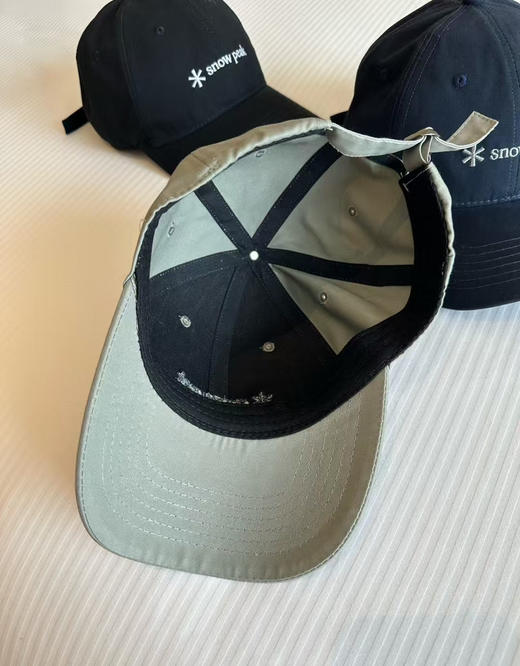 原单正品雪峰春夏款 情侣鸭舌帽，三个色。男女同款，头围可调节。代工厂正单来的，大家看实拍，所见即所得，品质非常高，我带了一下午，这个帽子太喜欢了 商品图7