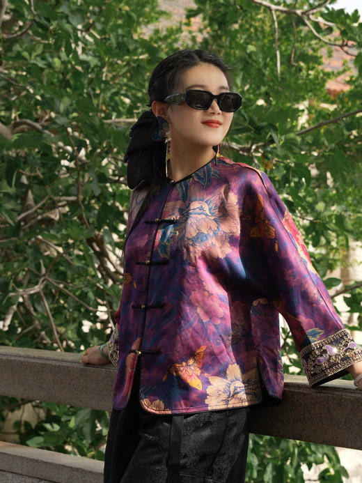 L251191上衣 商品图2