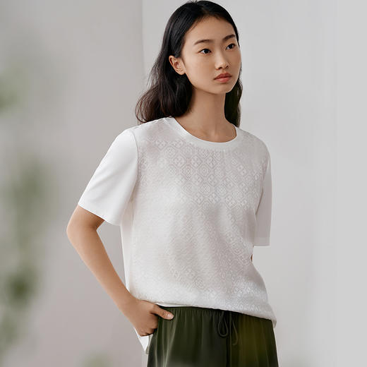 金三塔100%桑蚕丝小衫真丝提花针织圆领短袖宽松透气春夏T恤女（限价款）  YZFFB701 商品图2