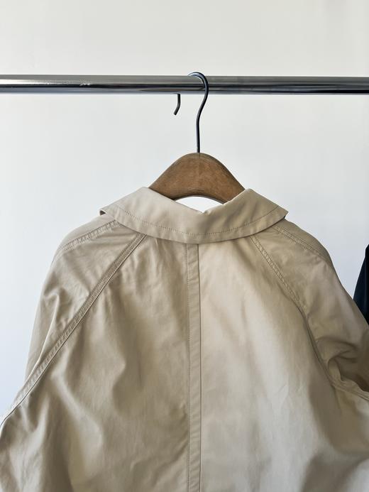 25春款，原单风衣，超级精致的小短款，设计感满满，棉质风衣，面料有质感，挺括有型，内里干净的包边设计，超级上档次，下摆可以抽绳，针织防风袖口，减龄实用，数量不多！ 商品图7