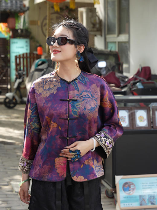 L251191上衣 商品图1