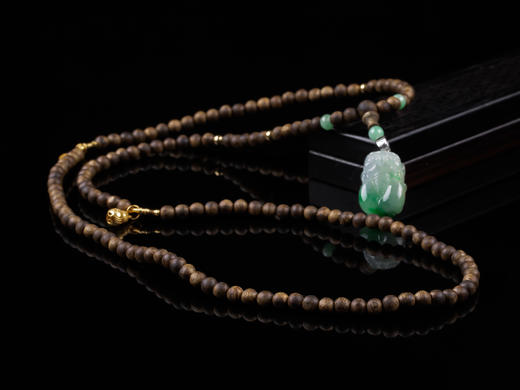 XY0238沉香+招财翡翠貔貅挂件 商品图4