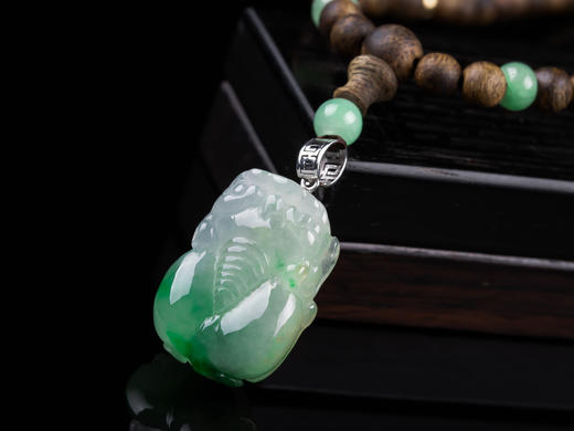 XY0238沉香+招财翡翠貔貅挂件 商品图2