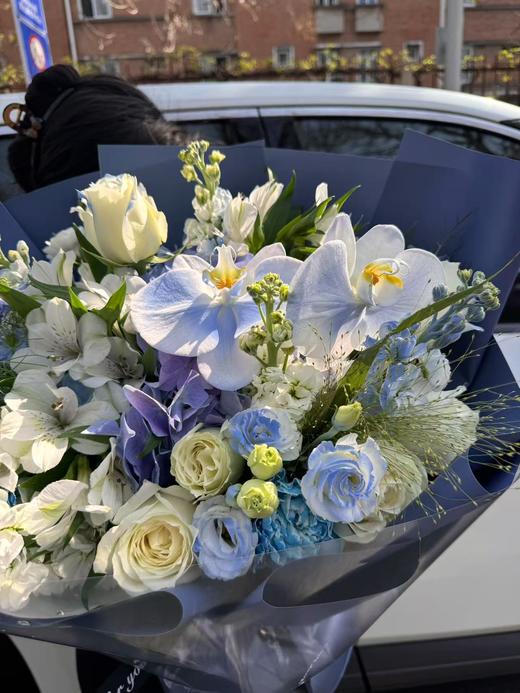 蓝白系花束 商品图1