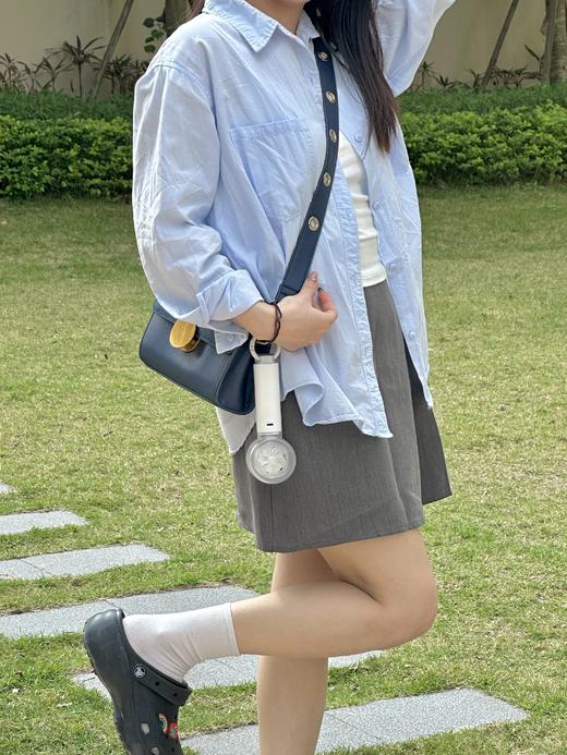 【Airmate艾美特手持小风扇】可夹伞、可桌面、可手持高速风扇❗️可以带上高铁飞机，无限制❗️✅5档调风，转速高达9300转✅2000mah电池，续航最长可用7小时  ✅轻量化设计，最轻150g 商品图5