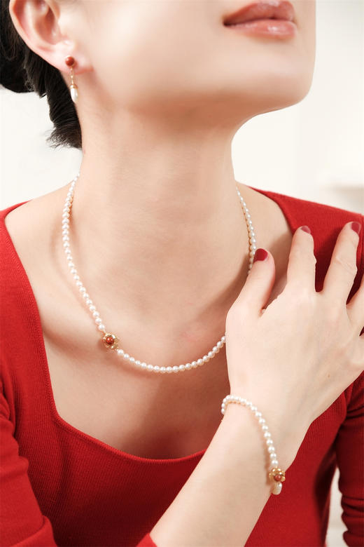 pearl moments珍刻  年年有鱼（南红小鱼） 小鱼儿4号baby珍珠项链 商品图9