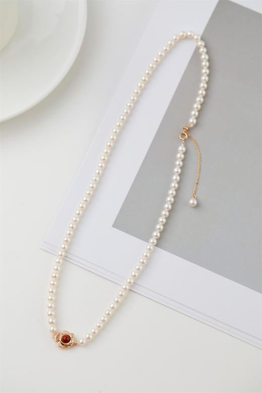 pearl moments珍刻  年年有鱼（南红小鱼） 小鱼儿4号baby珍珠项链 商品图3