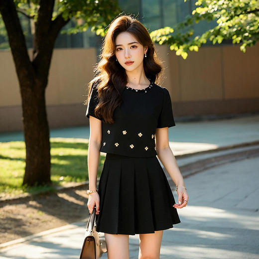 奢姿大码女装2025夏季花朵立体装饰松紧两件套胖妹妹小香风套装9952958324 商品图0