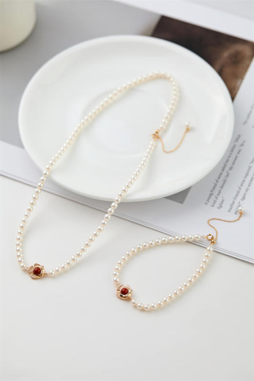 pearl moments珍刻  年年有鱼（南红小鱼） 小鱼儿4号baby珍珠项链 商品图2