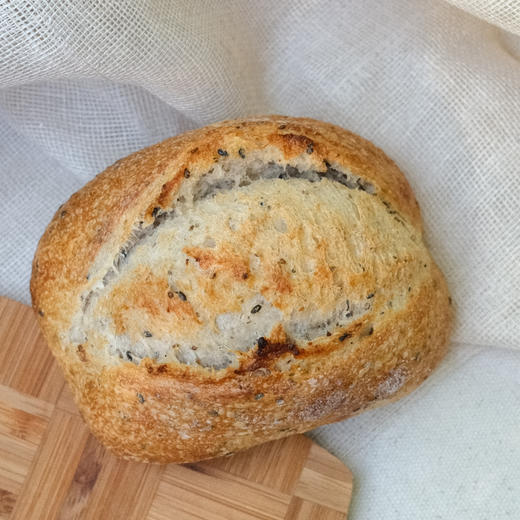 黑芝麻奇亚籽欧包Black sesame chiaseed artisanal bread 商品图3