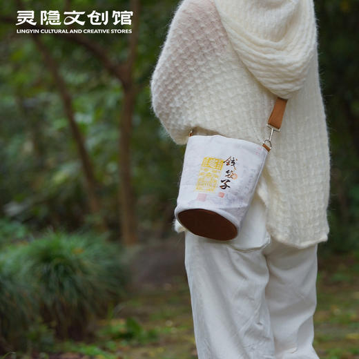 【灵隠景区直发】2025灵隠红色钱袋子单肩斜挎包女生手提帆布包招米（挂件需另外购买） 商品图1