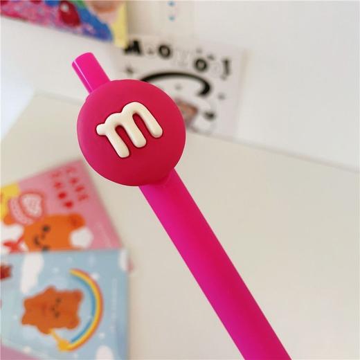 （6只装）可爱草莓熊立体卡通中性笔学生考试0.5mm黑色中性按动水笔 商品图7