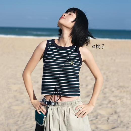 【出游季特惠】ACMEITEM爱棵米户外女士条纹背心棉感短款修身无袖上衣女士GAG2160264C 商品图1