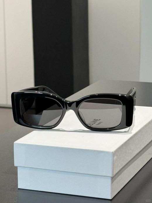 赛琳 24Triomphe 黑框银色LOGO张婧怡同款墨镜（JH） 商品图8